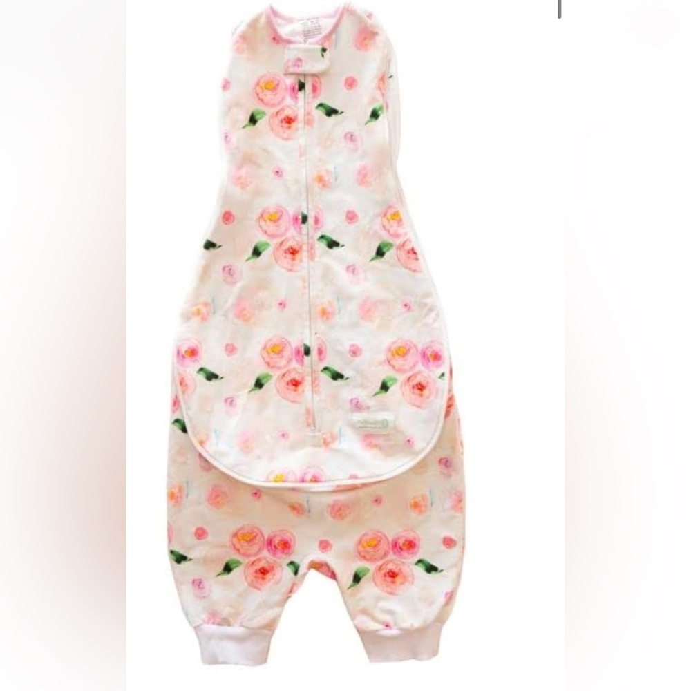 Woombie Grow with Me Baby Swaddle with Leggies, Buzzy Cars, 0-18 Months